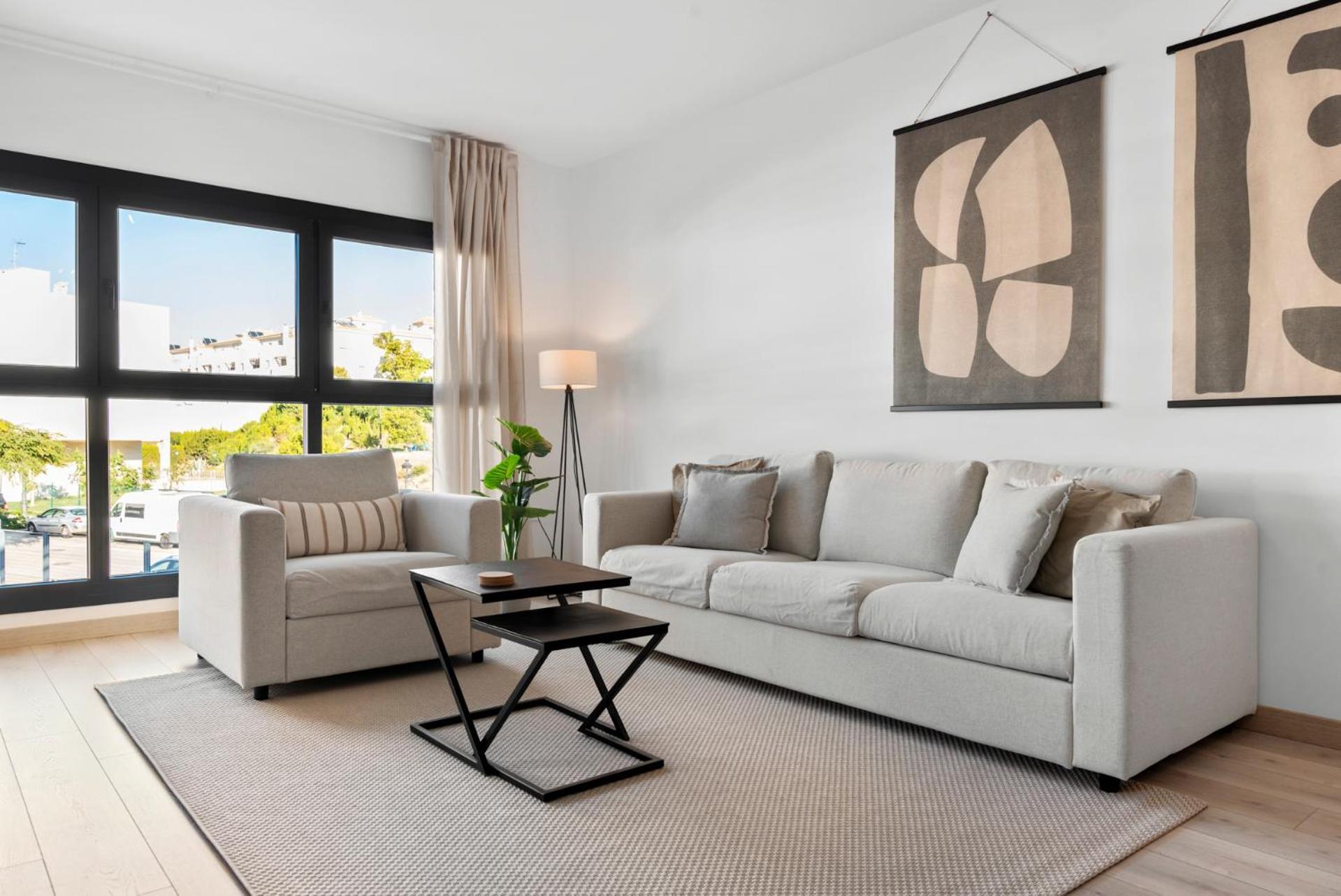 Beautiful 2-Bedroom Apartment Near Center And Beach Estepona Exterior foto